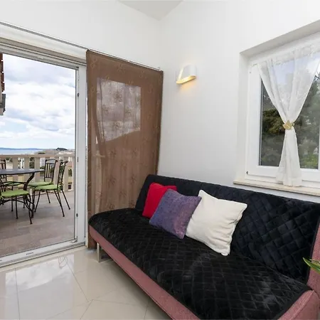 Apartamento In With Sea View, Balcony, Air Conditioning, Wifi 5129-5 Omiš