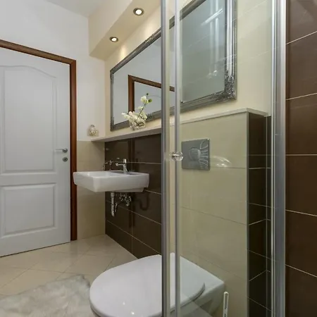 Apartamento In With Sea View, Balcony, Air Conditioning, Wifi 5129-5 *